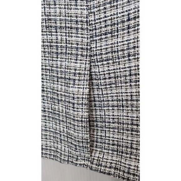 H&M Boucle Single Breasted Plaid Blazer - Picture 8 of 9